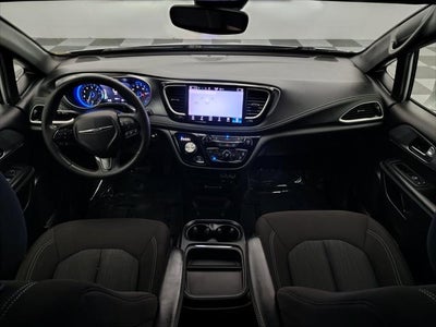 2022 Chrysler Pacifica Touring