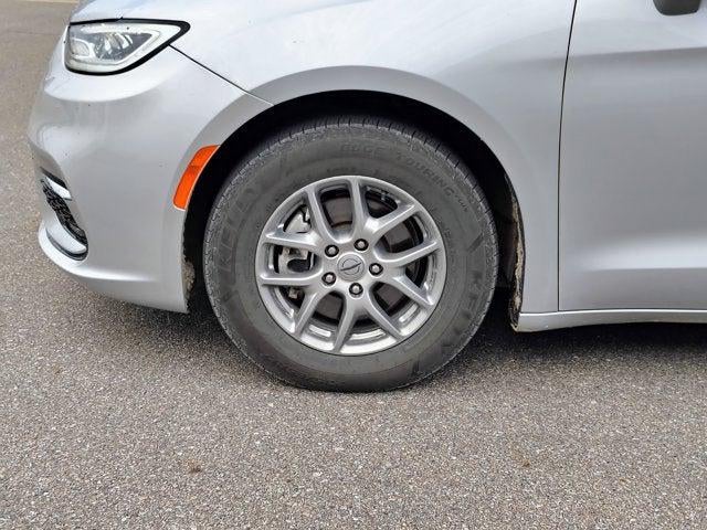 2022 Chrysler Pacifica Touring