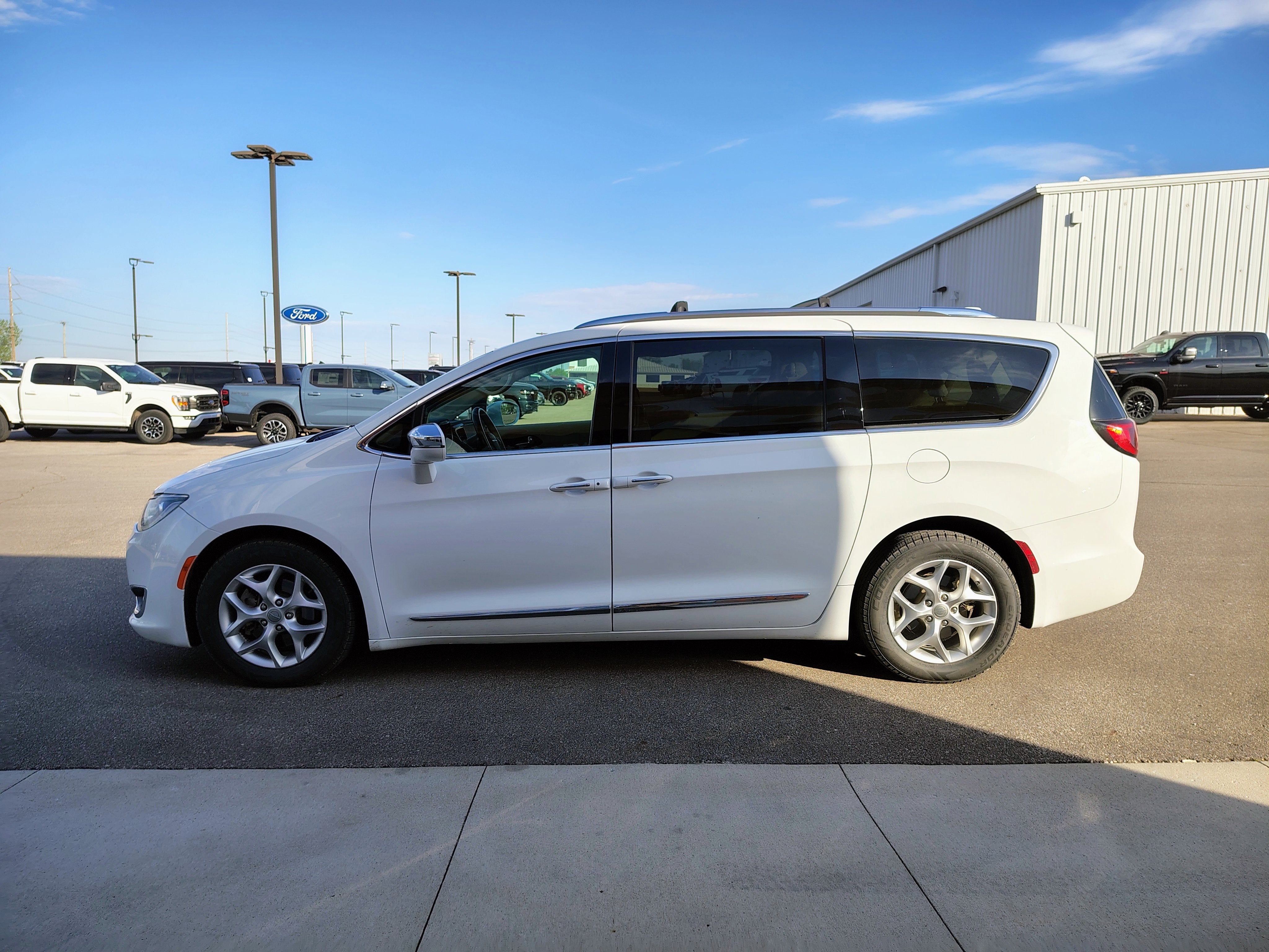 2020 Chrysler Pacifica Limited