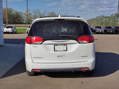 2020 Chrysler Pacifica Limited