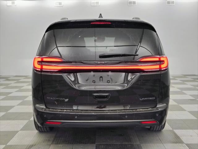 2025 Chrysler Pacifica Limited