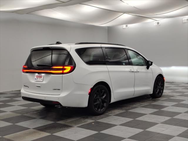 2026 Chrysler Pacifica Limited