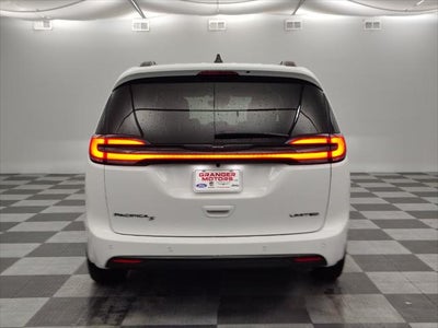 2026 Chrysler Pacifica Limited