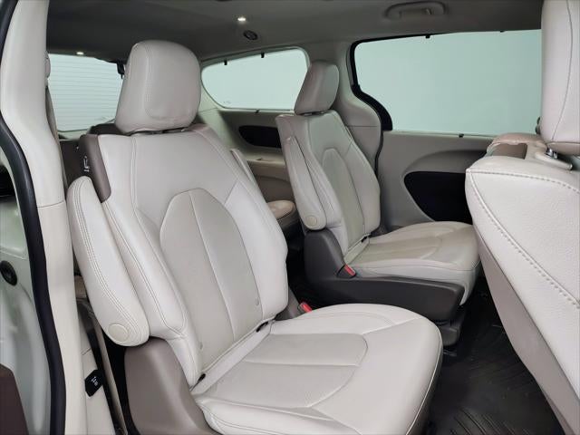 2021 Chrysler Pacifica Hybrid Touring L