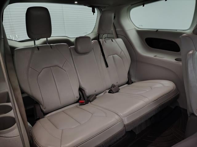 2021 Chrysler Pacifica Hybrid Touring L