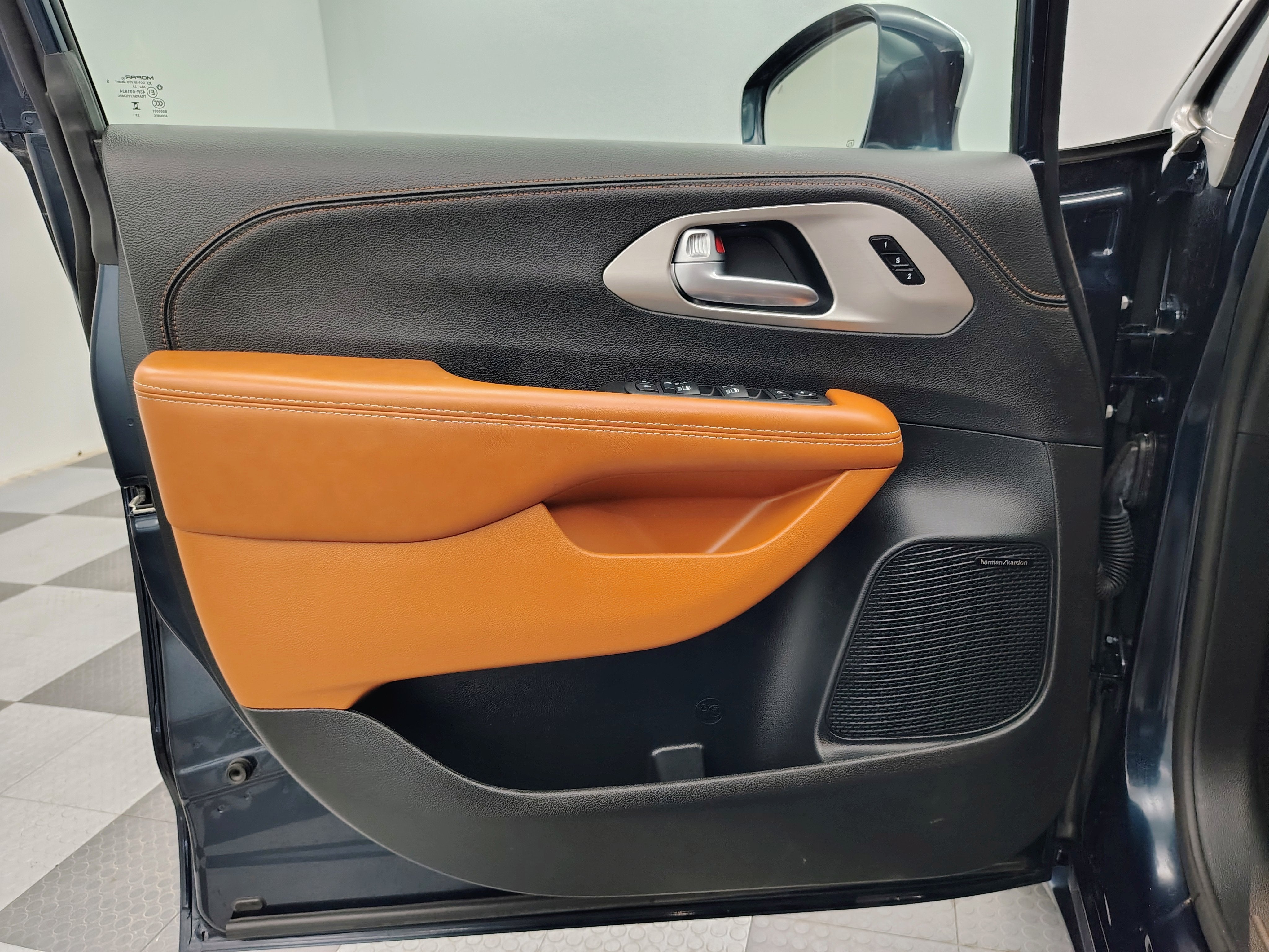 2024 Chrysler Pacifica Pinnacle