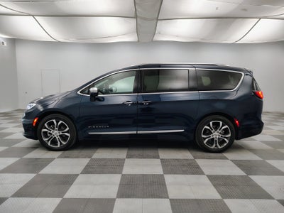 2024 Chrysler Pacifica Pinnacle
