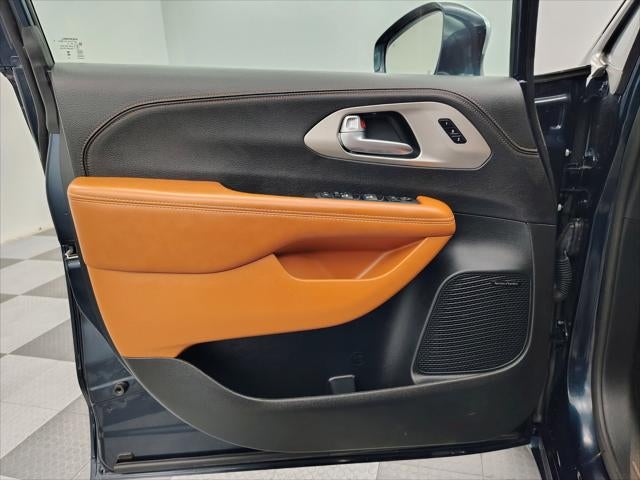 2024 Chrysler Pacifica Pinnacle