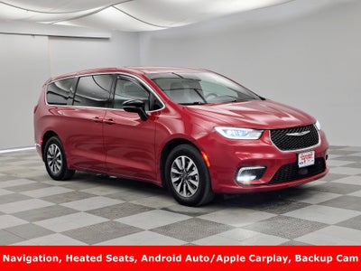 2025 Chrysler Pacifica Hybrid Select