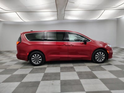 2025 Chrysler Pacifica Hybrid Select