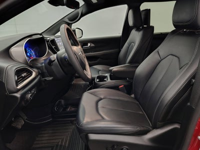 2025 Chrysler Pacifica Hybrid Select