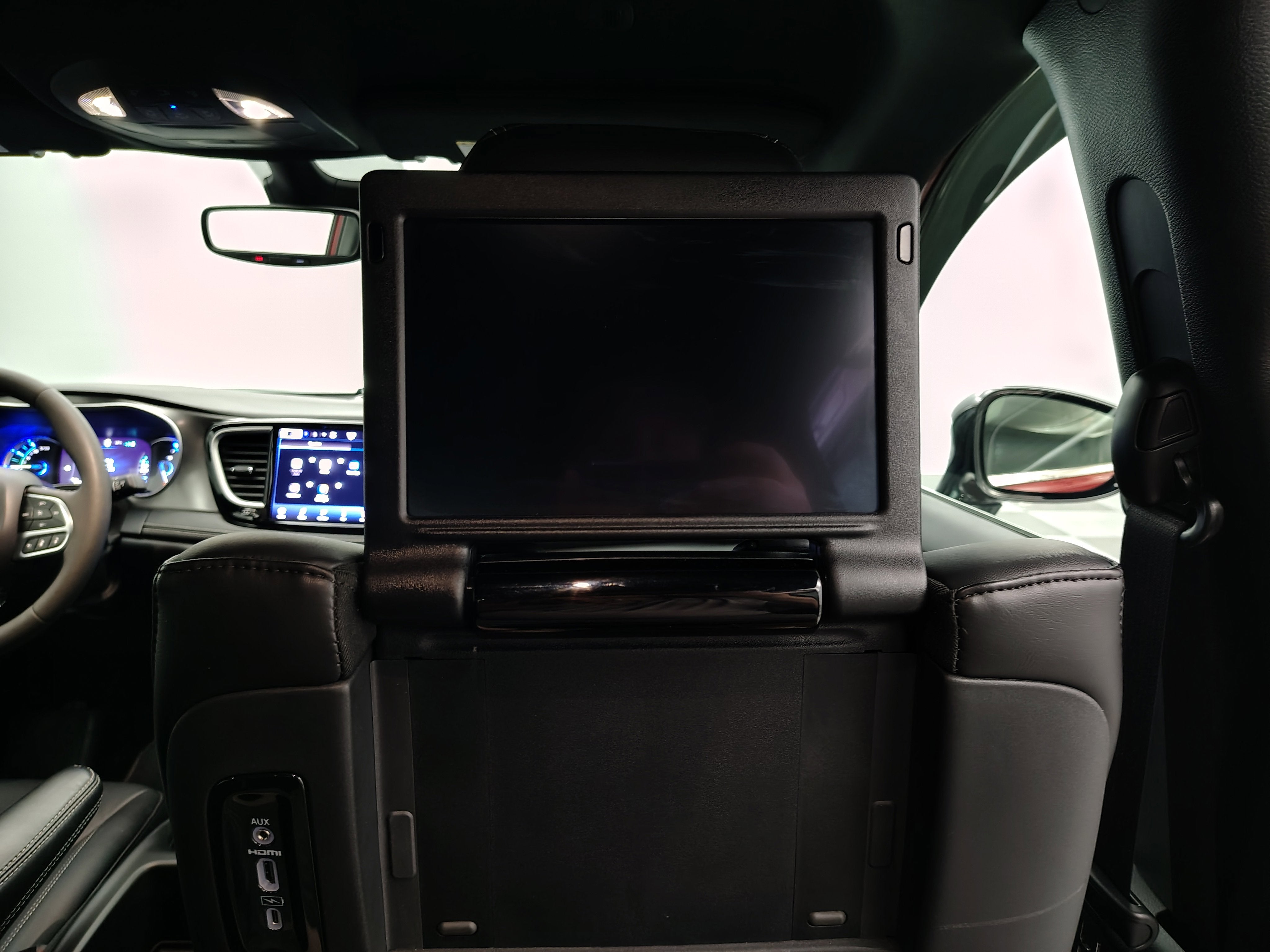 2025 Chrysler Pacifica Hybrid Select