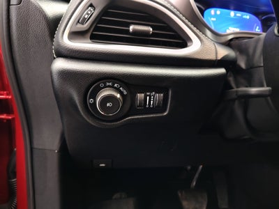 2025 Chrysler Pacifica Hybrid Select