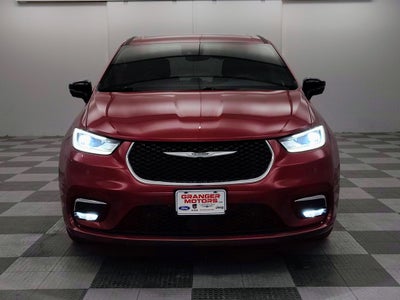 2025 Chrysler Pacifica Hybrid Select