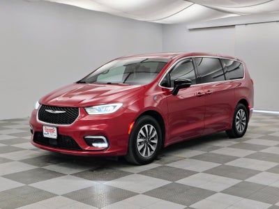 2025 Chrysler Pacifica Hybrid Select
