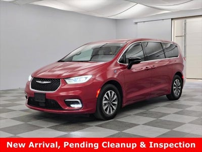 2025 Chrysler Pacifica Hybrid Select