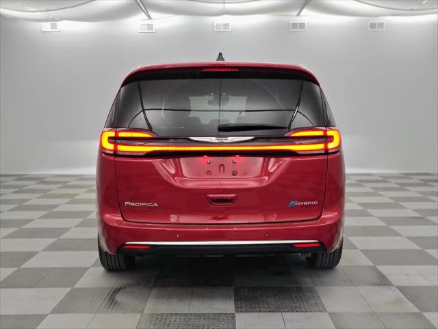2025 Chrysler Pacifica Hybrid Select