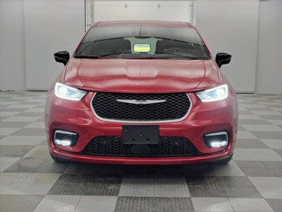 2025 Chrysler Pacifica Hybrid Select