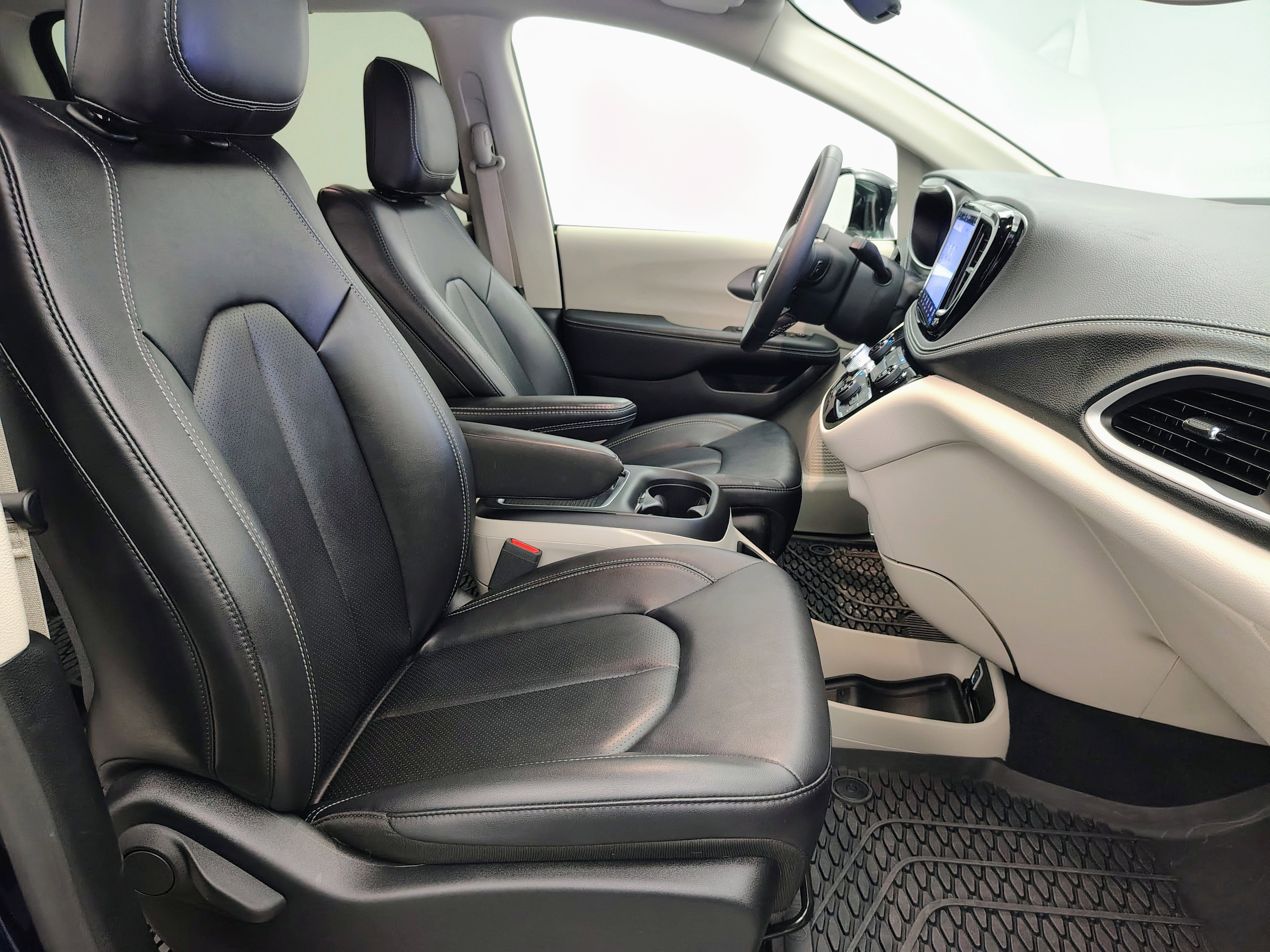 2024 Chrysler Pacifica Touring L AWD