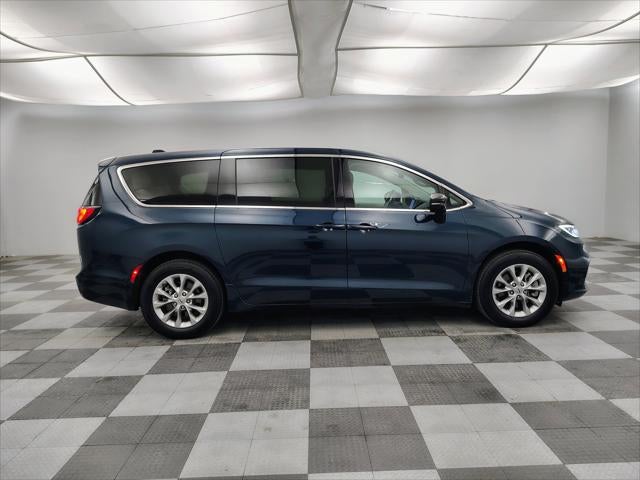 2024 Chrysler Pacifica Touring L AWD