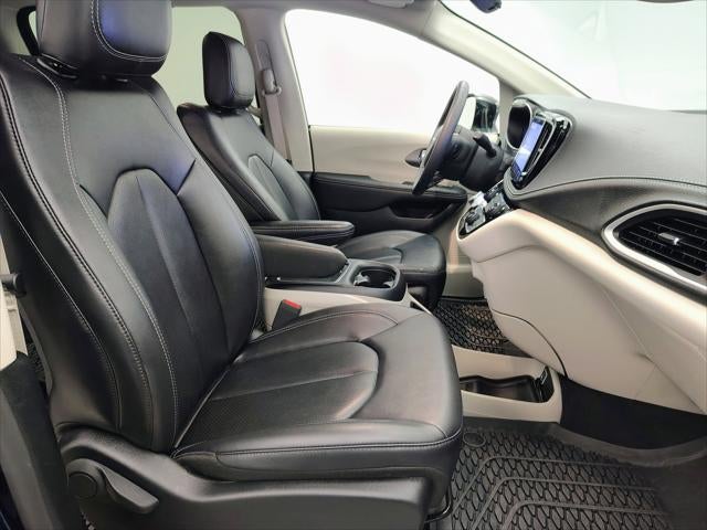 2024 Chrysler Pacifica Touring L AWD