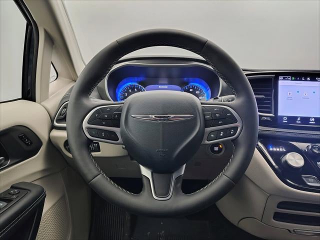 2024 Chrysler Pacifica Touring L AWD