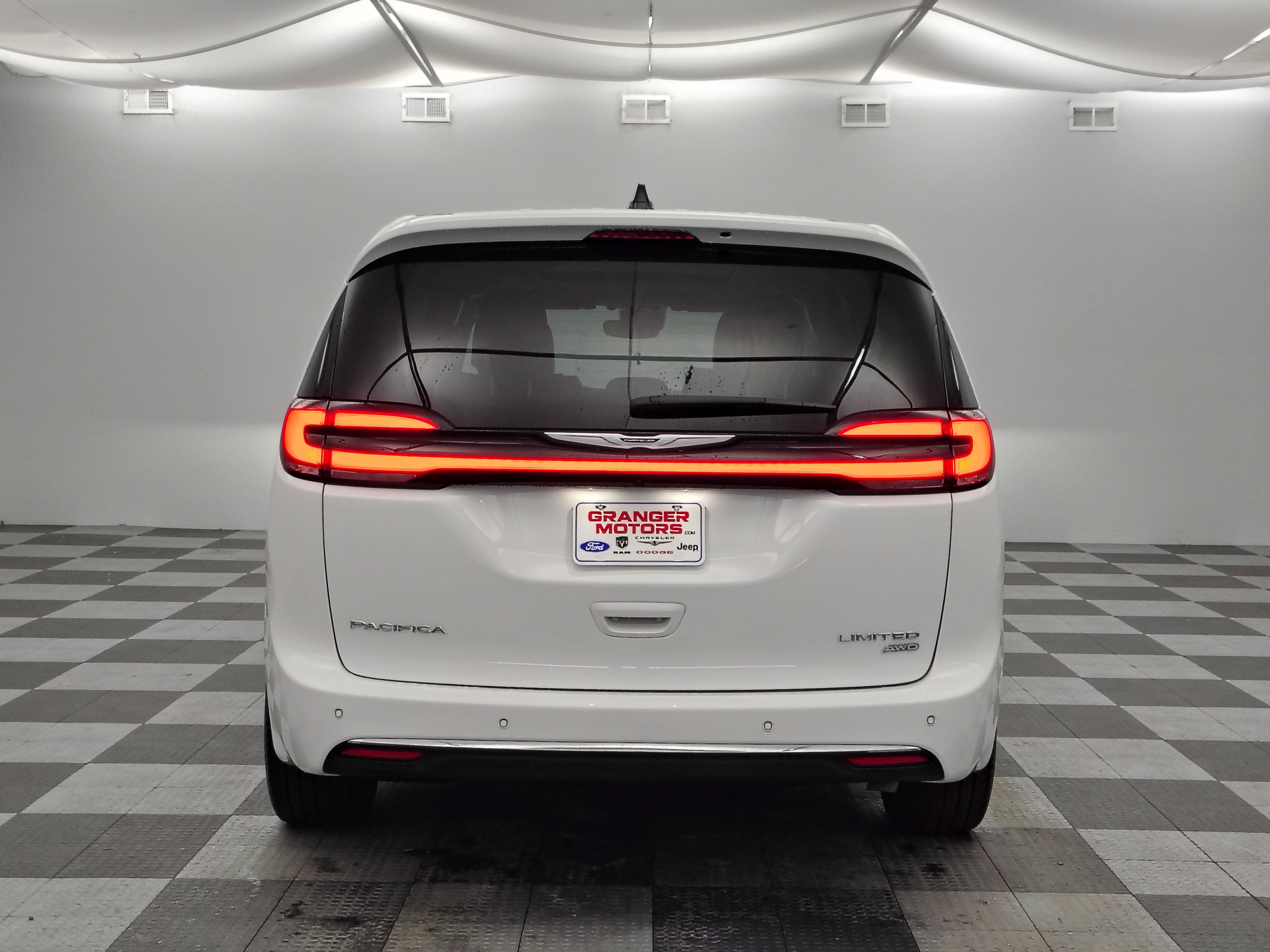 2024 Chrysler Pacifica Limited