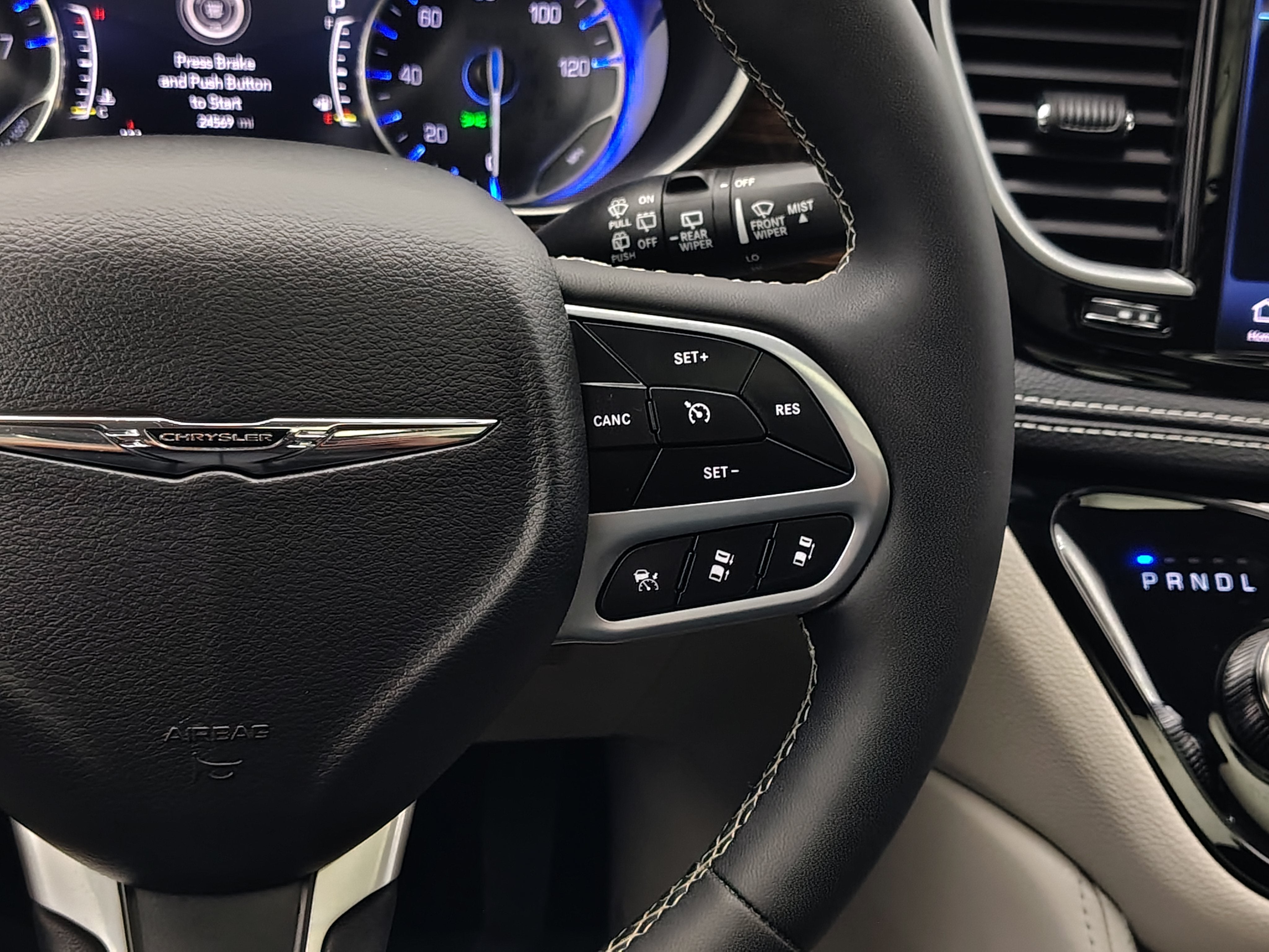 2024 Chrysler Pacifica Limited
