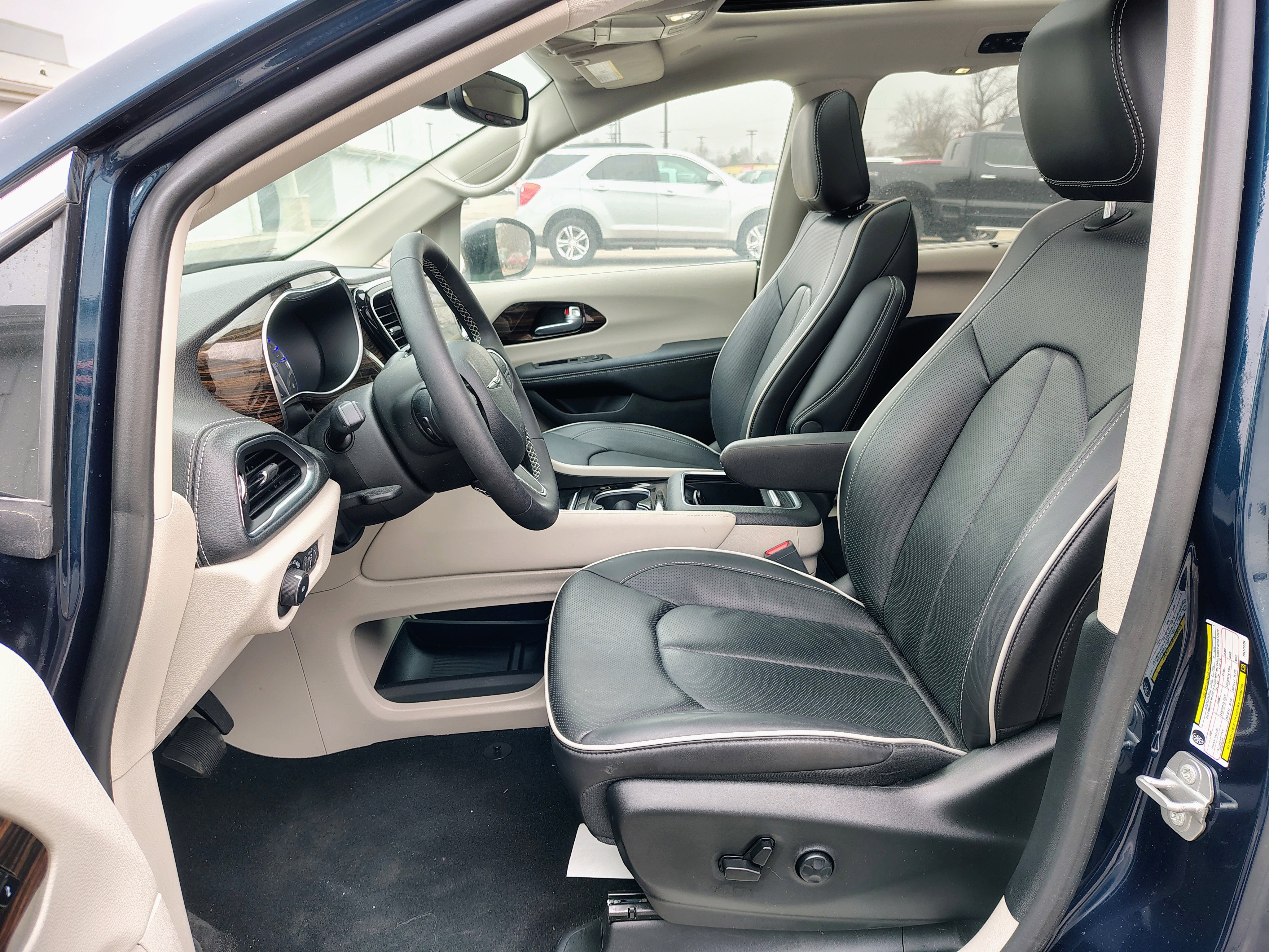 2024 Chrysler Pacifica Limited