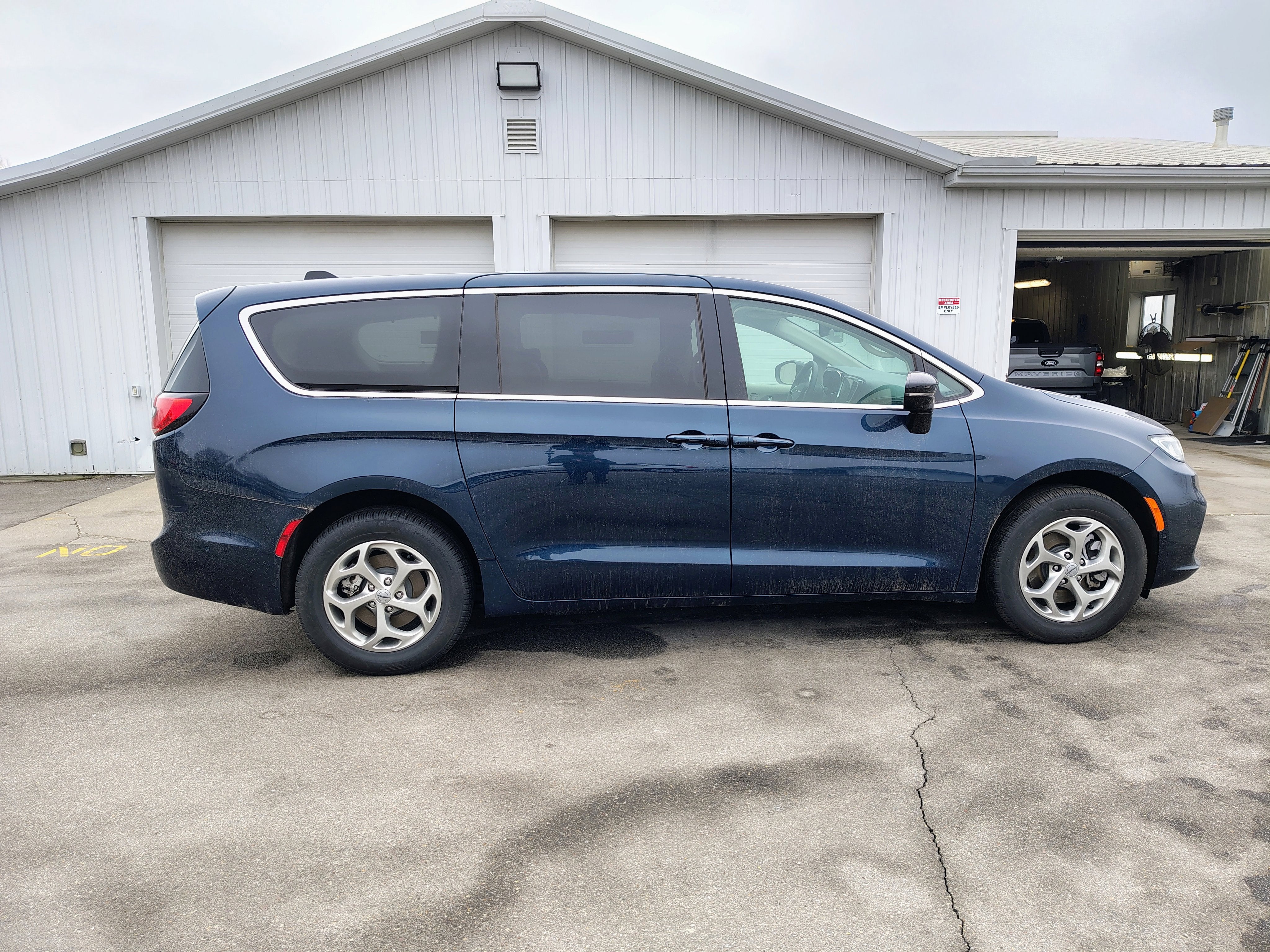 2024 Chrysler Pacifica Limited