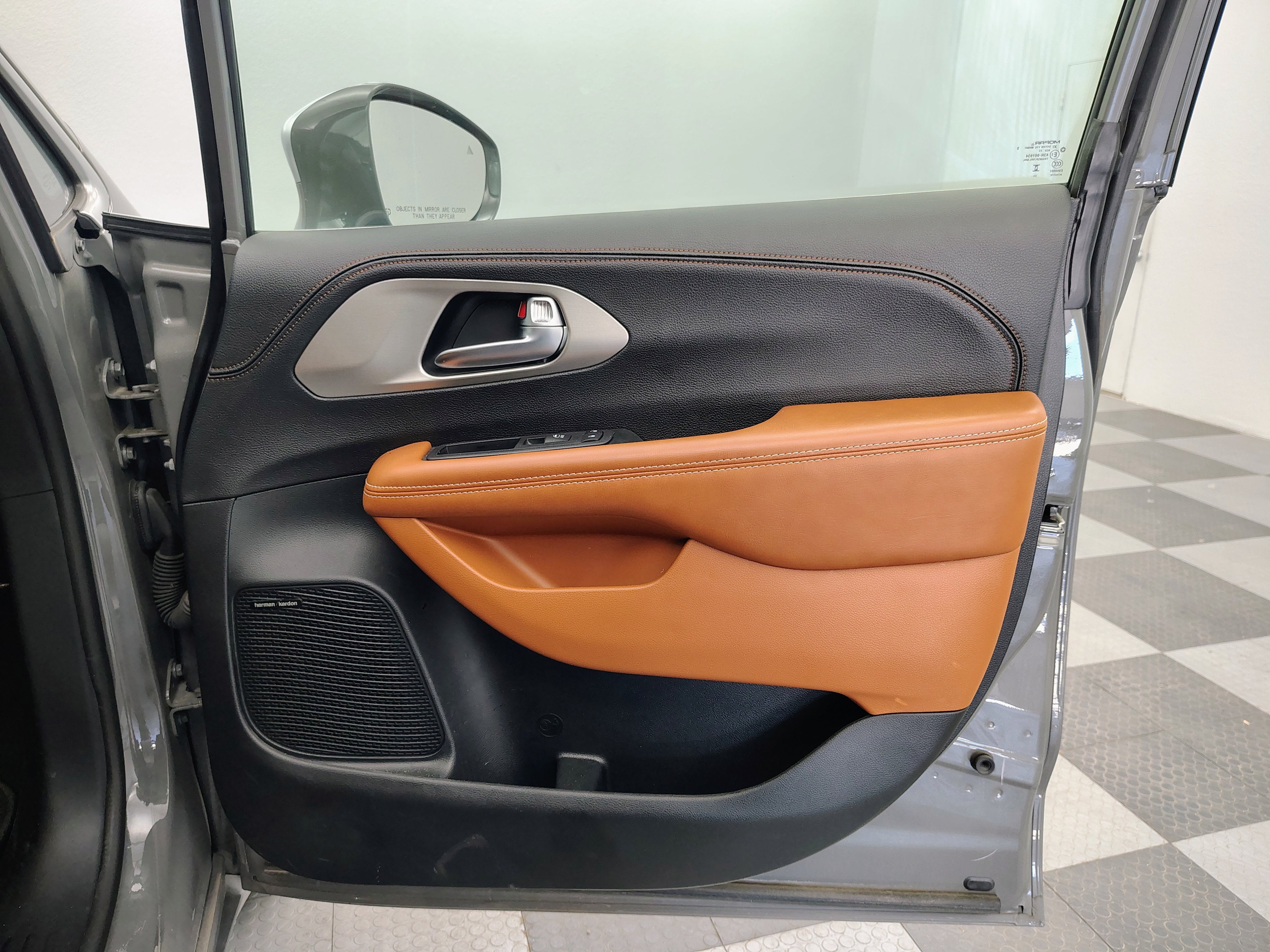 2024 Chrysler Pacifica Pinnacle