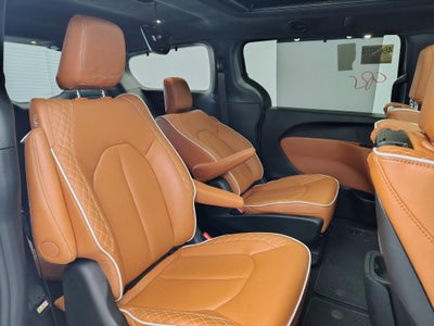 2024 Chrysler Pacifica Pinnacle
