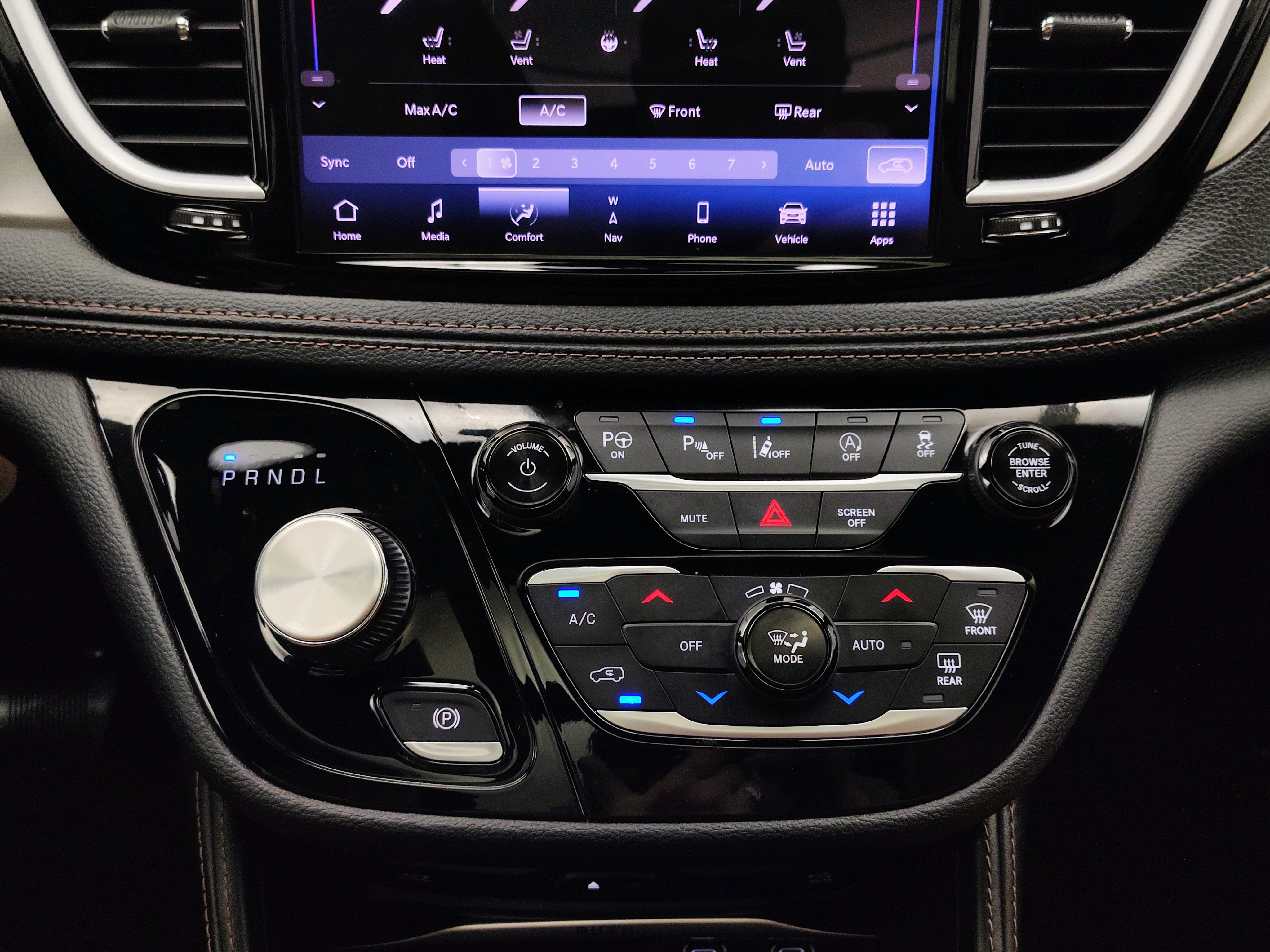 2024 Chrysler Pacifica Pinnacle