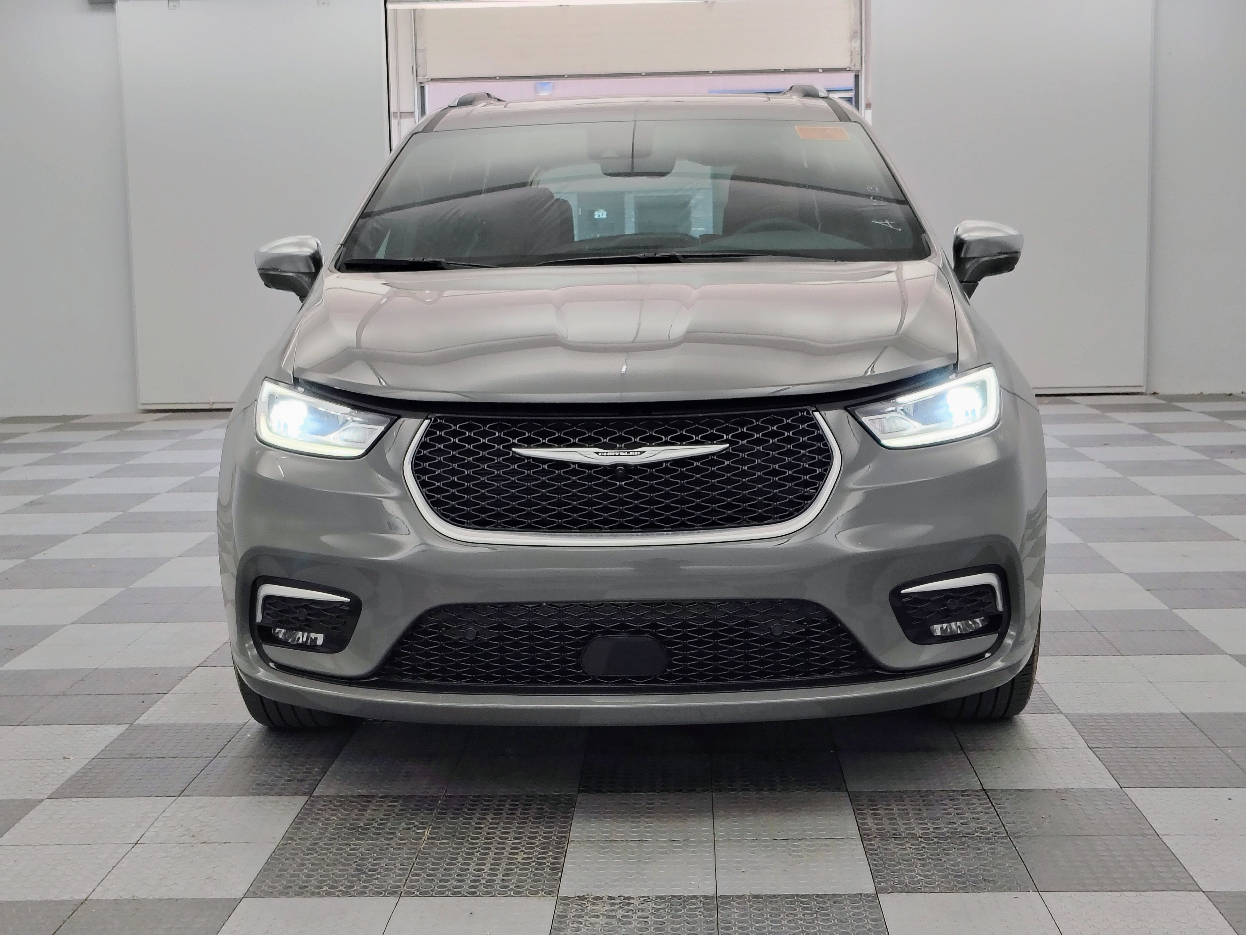 2024 Chrysler Pacifica Pinnacle