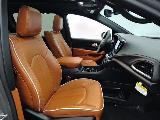 2024 Chrysler Pacifica Pinnacle