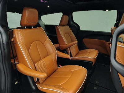 2024 Chrysler Pacifica Pinnacle