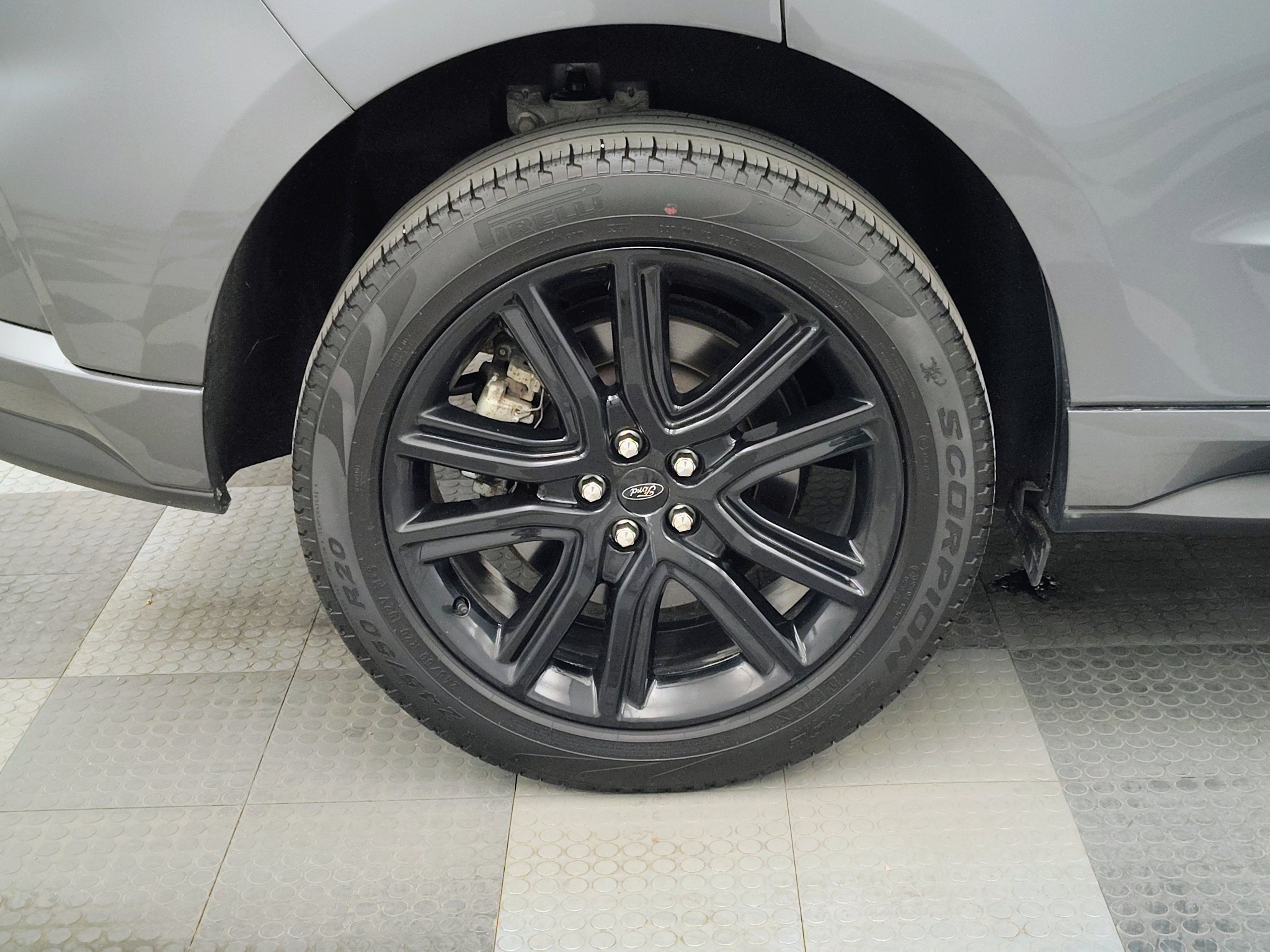 2022 Ford Edge ST-Line
