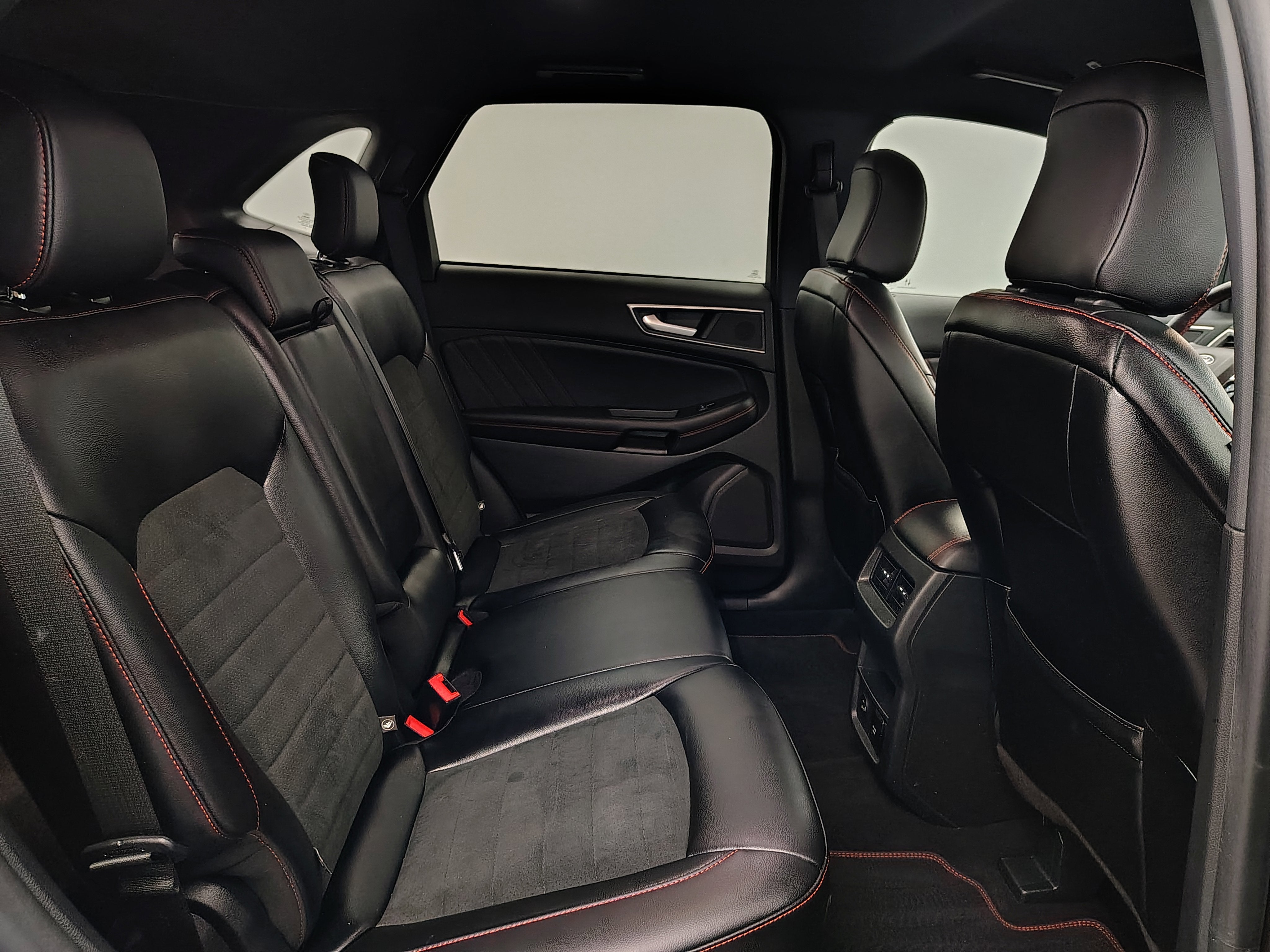 2022 Ford Edge ST-Line