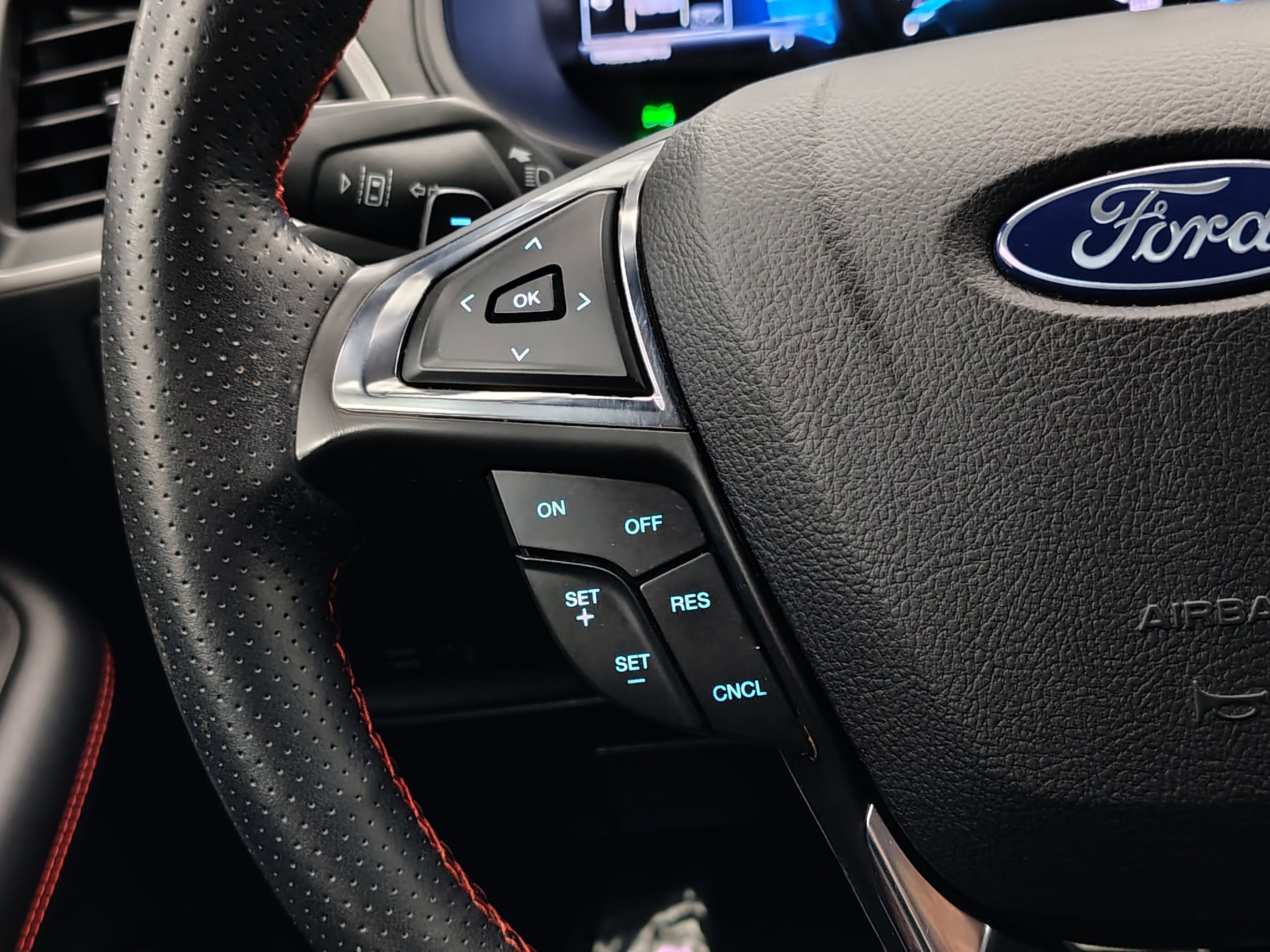 2022 Ford Edge ST-Line