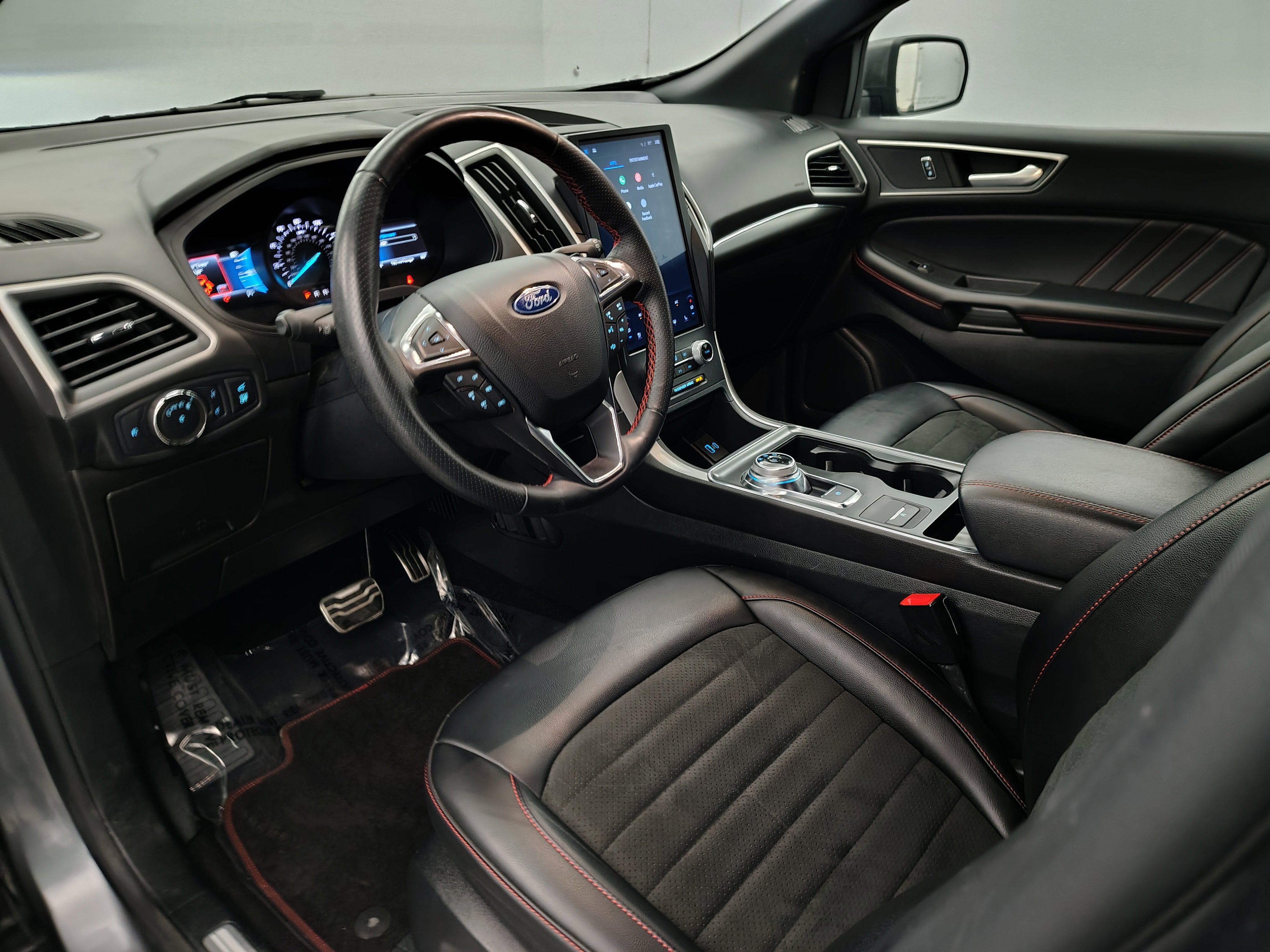 2022 Ford Edge ST-Line