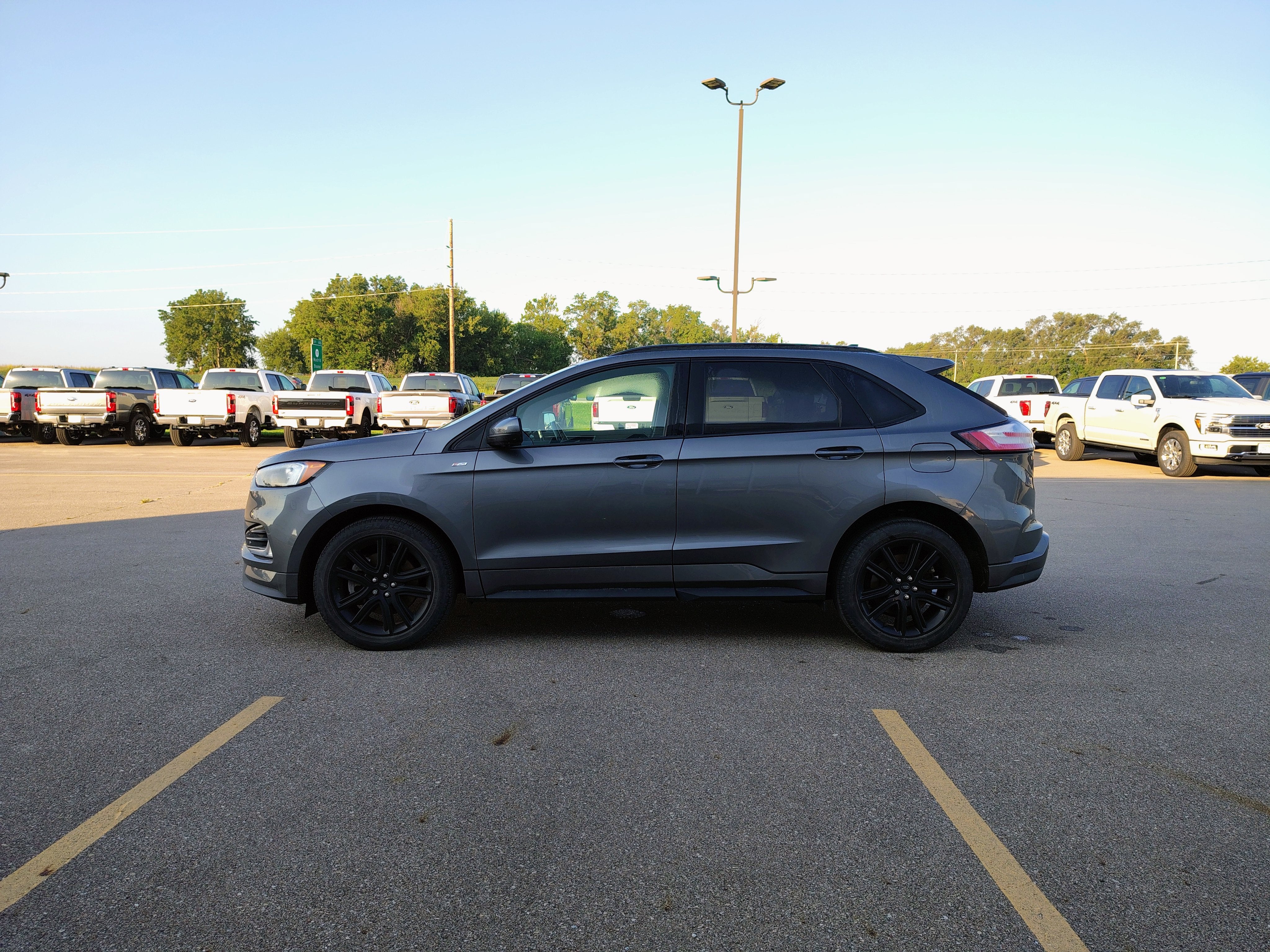 2022 Ford Edge ST-Line
