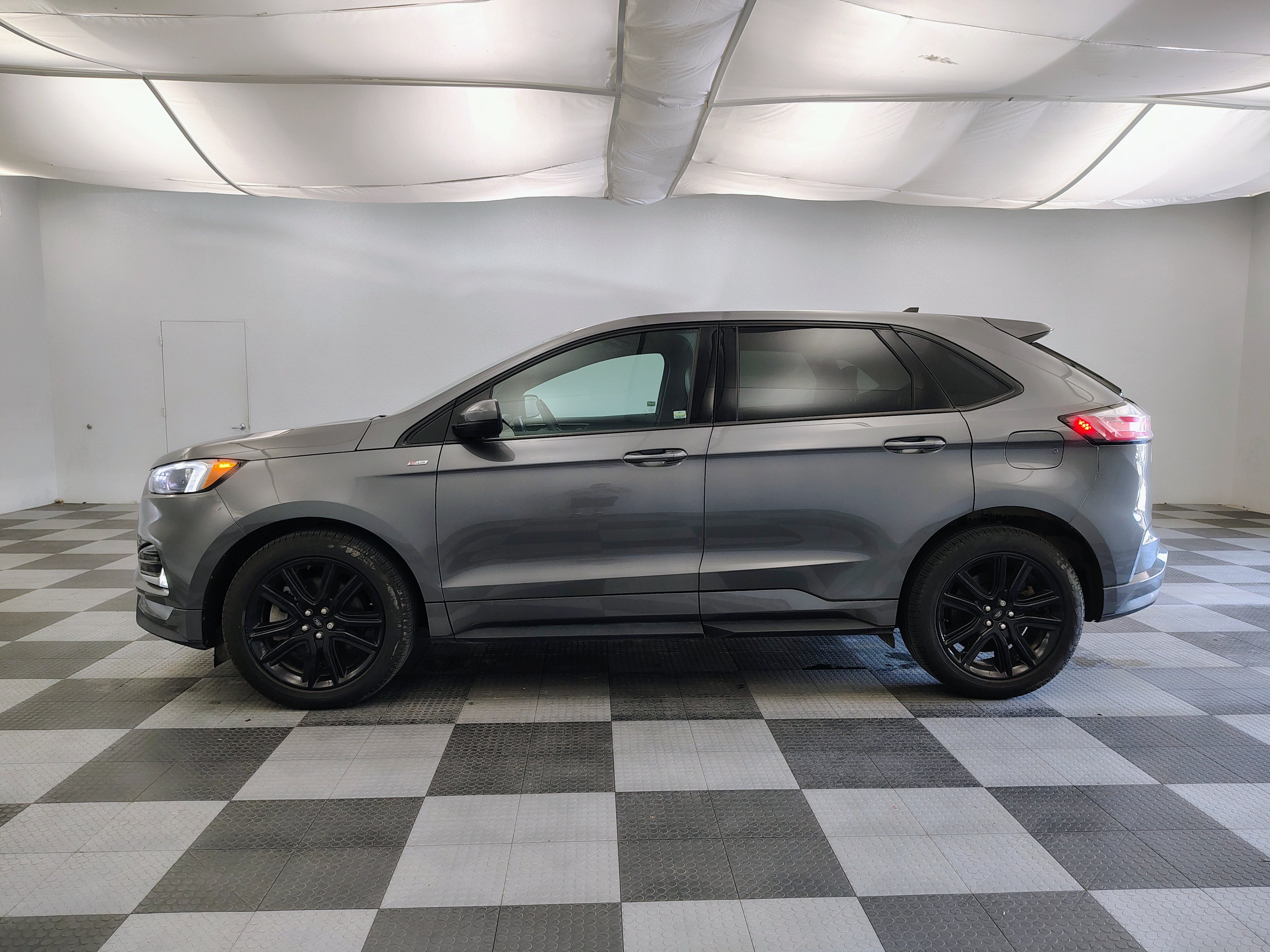 2024 Ford Edge ST-Line