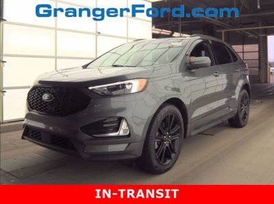 2023 Ford Edge Base