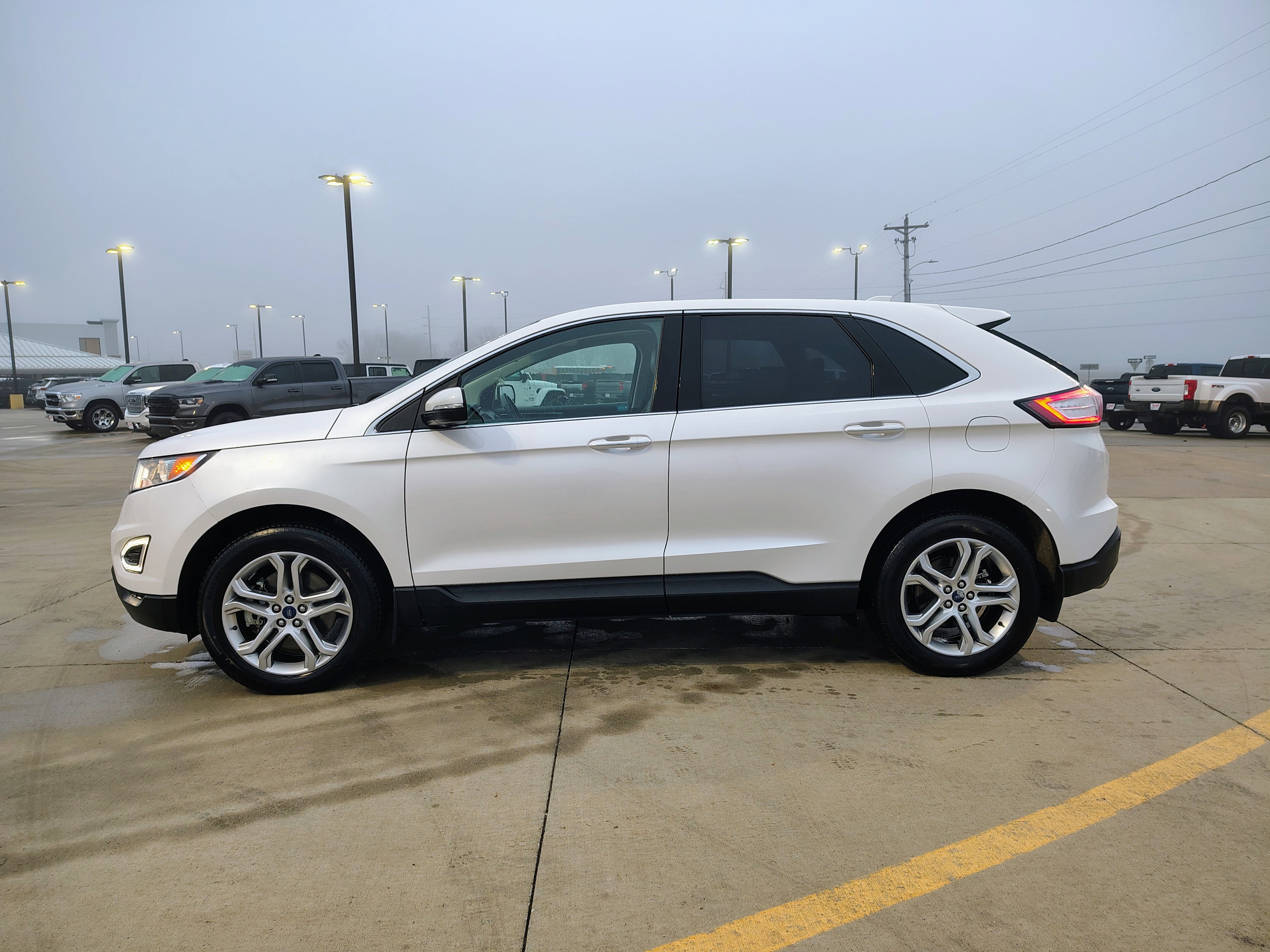 2017 Ford Edge Titanium
