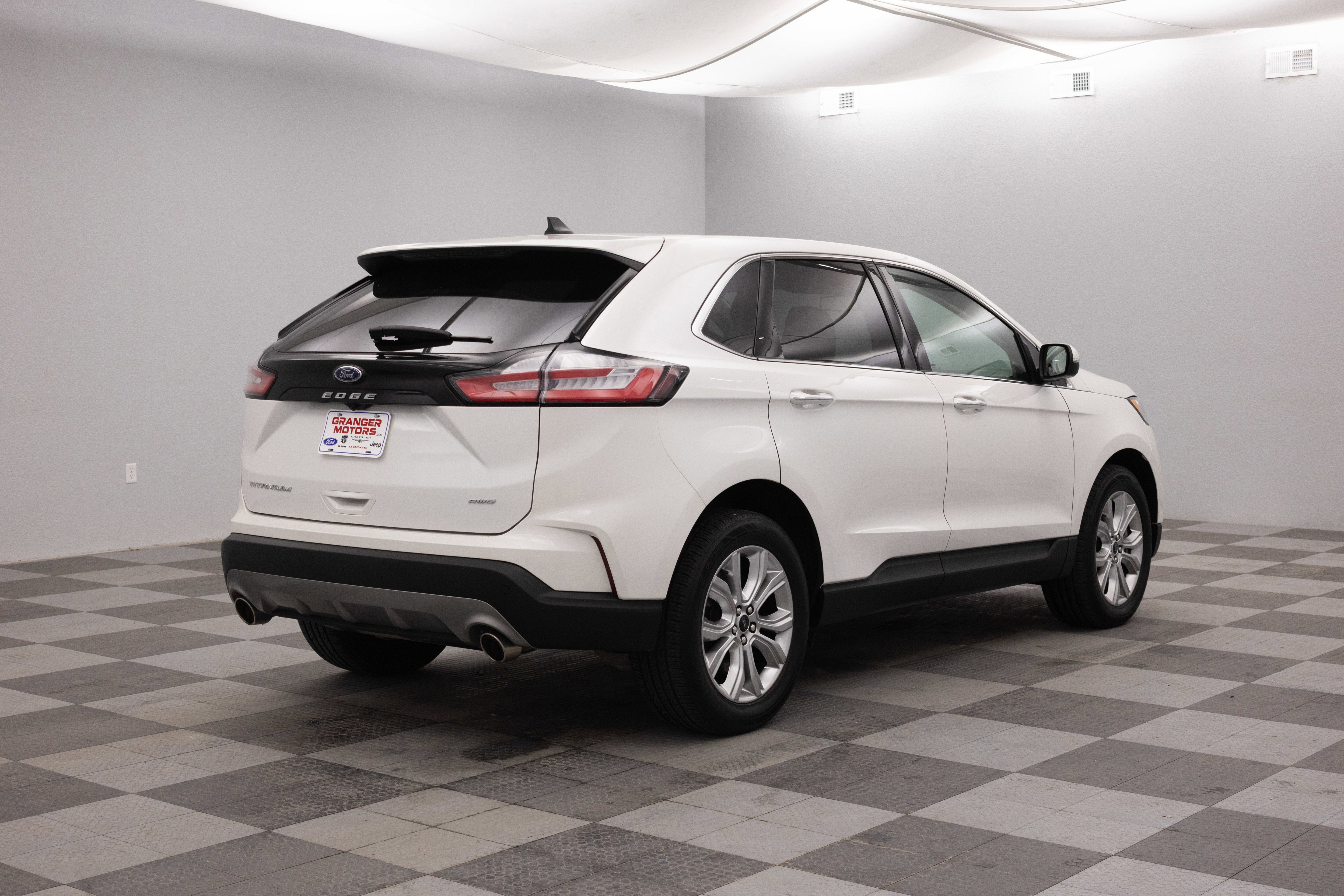 2023 Ford Edge Titanium