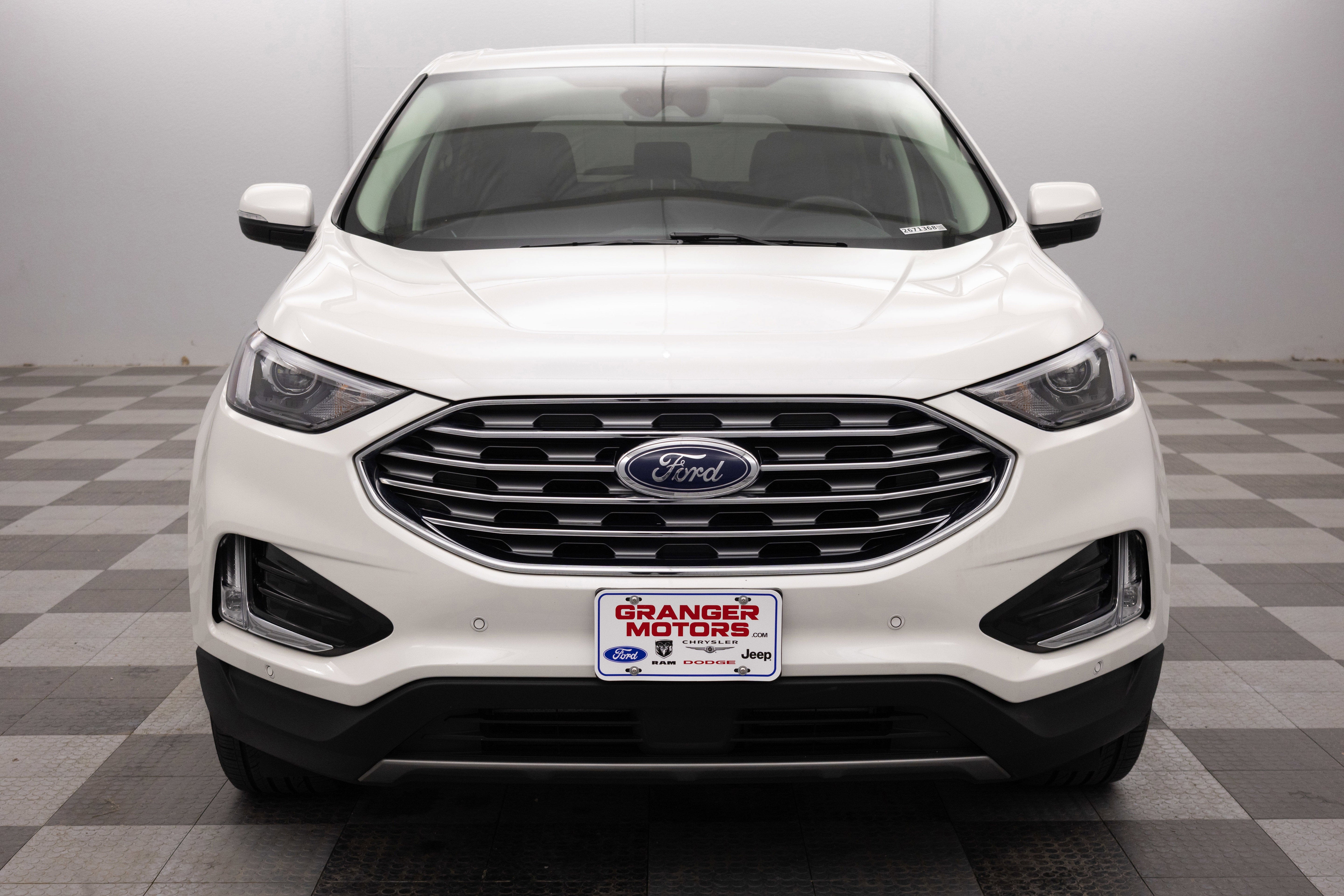 2023 Ford Edge Titanium