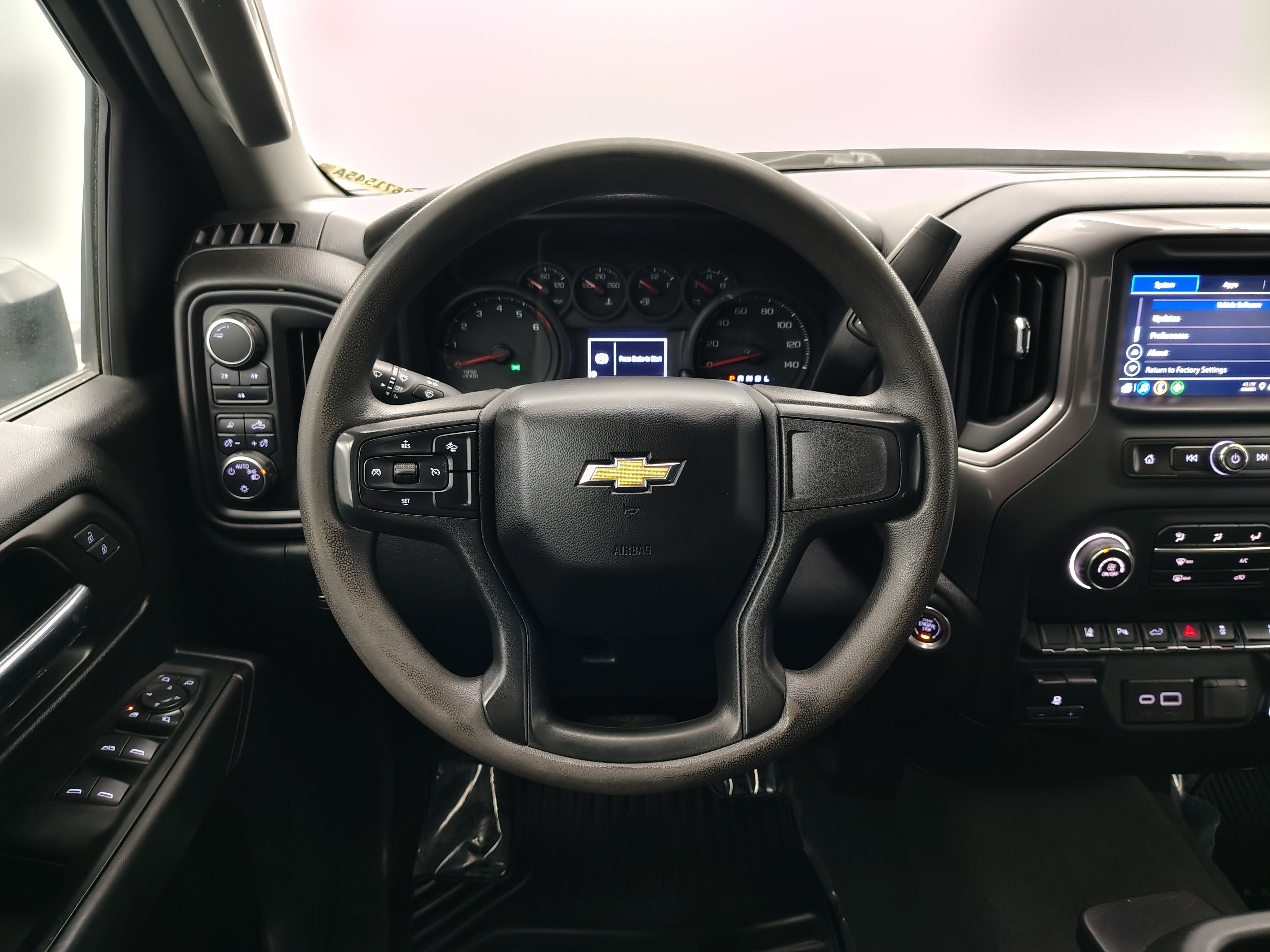 2024 Chevrolet Silverado 2500HD Custom