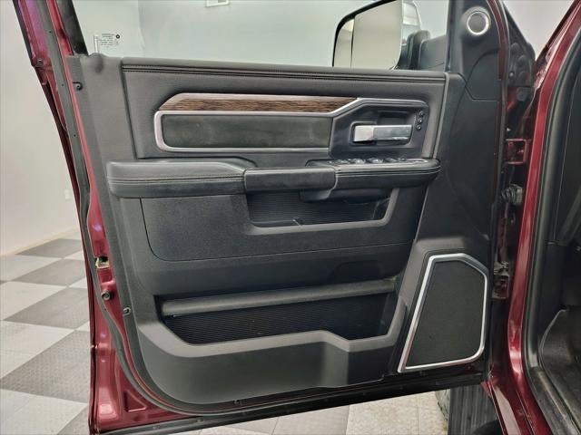 2021 RAM 3500 Laramie Crew Cab 4x4 6'4' Box