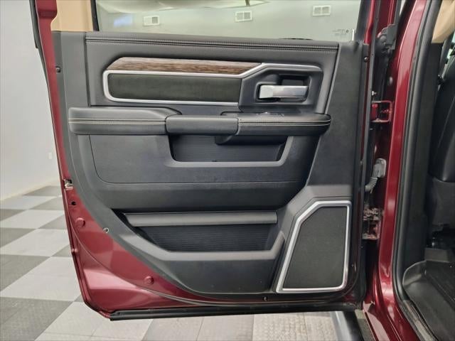 2021 RAM 3500 Laramie Crew Cab 4x4 6'4' Box