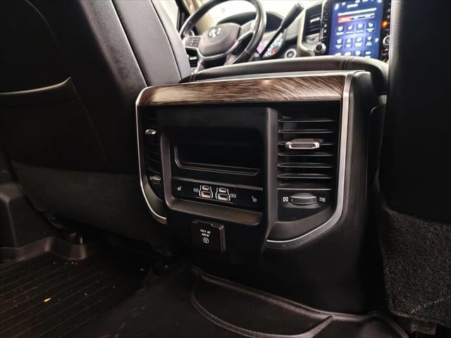 2021 RAM 3500 Laramie Crew Cab 4x4 6'4' Box